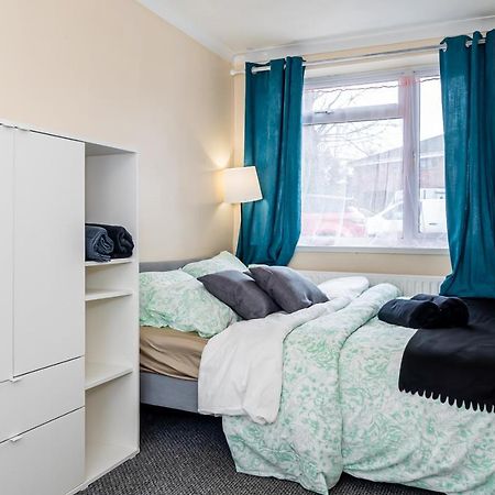 Shirley House 3, Guest House, Self Catering, Self Check In With Smart Locks, Use Of Fully Equipped Kitchen, Close To City Centre, Ideal For Longer Stays, Walking Distance To Bat, 20 Min Drive To Fawley Refinery, Excellent Transport Links Southampton Exteriör bild