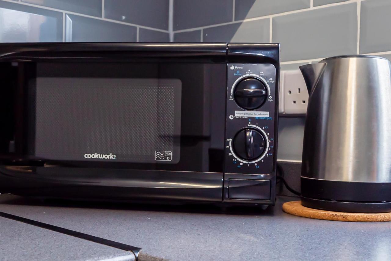 Shirley House 3, Guest House, Self Catering, Self Check In With Smart Locks, Use Of Fully Equipped Kitchen, Close To City Centre, Ideal For Longer Stays, Walking Distance To Bat, 20 Min Drive To Fawley Refinery, Excellent Transport Links Southampton Exteriör bild
