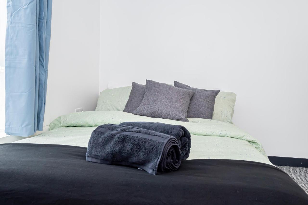 Shirley House 3, Guest House, Self Catering, Self Check In With Smart Locks, Use Of Fully Equipped Kitchen, Close To City Centre, Ideal For Longer Stays, Walking Distance To Bat, 20 Min Drive To Fawley Refinery, Excellent Transport Links Southampton Exteriör bild